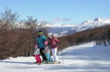 Qué excursión de nieve elegir en Ushuaia (Guía 2026)
